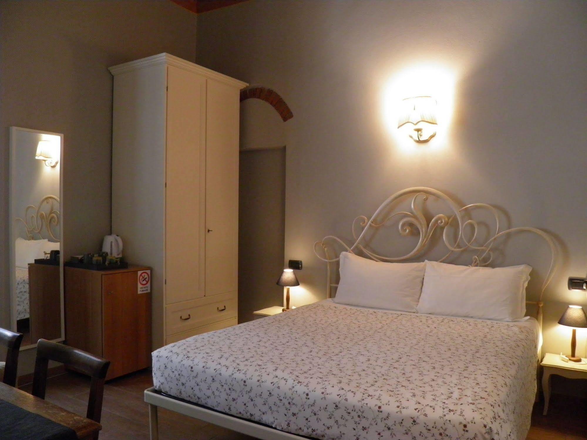 Bed and Breakfast In Centro Charme Bérgamo Exterior foto
